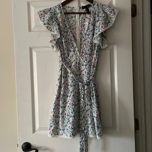Floral zip up short dress